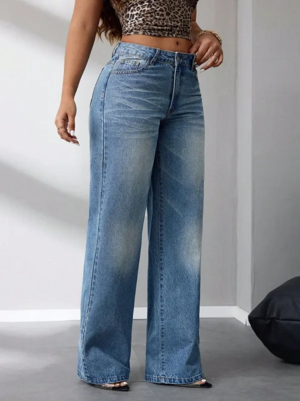Wide Leg Jeans with Pockets - Image 3