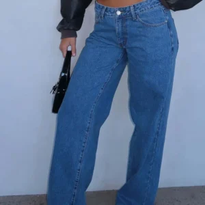 Wide Leg Jeans with Pockets - Image 8