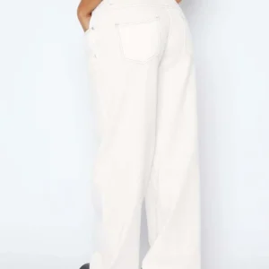 Wide Leg Jeans with Pockets - Image 3